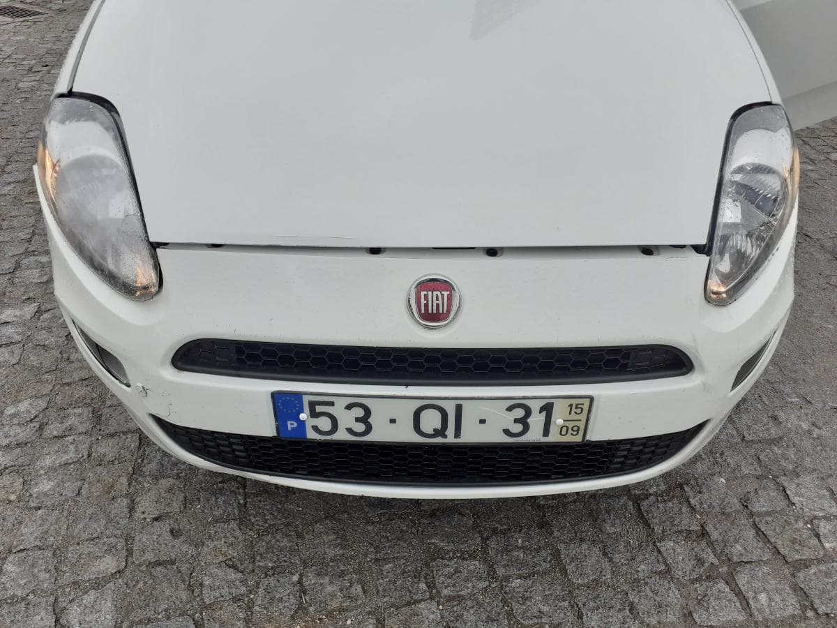 Fiat Punto 1.3D Multijet · Ano 2015 — imagen 7