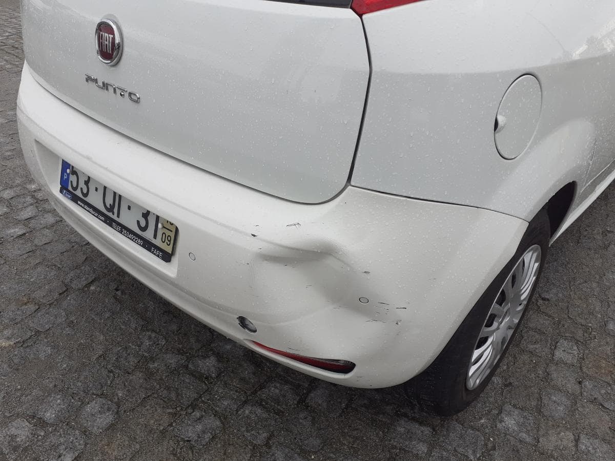 Fiat Punto 1.3D Multijet · Ano 2015 — imagen 9