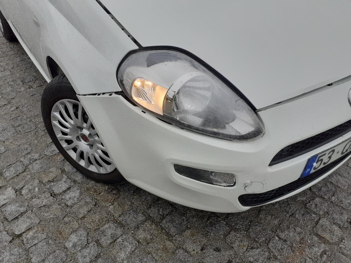 Fiat Punto 1.3D Multijet · Ano 2015 — imagen 10