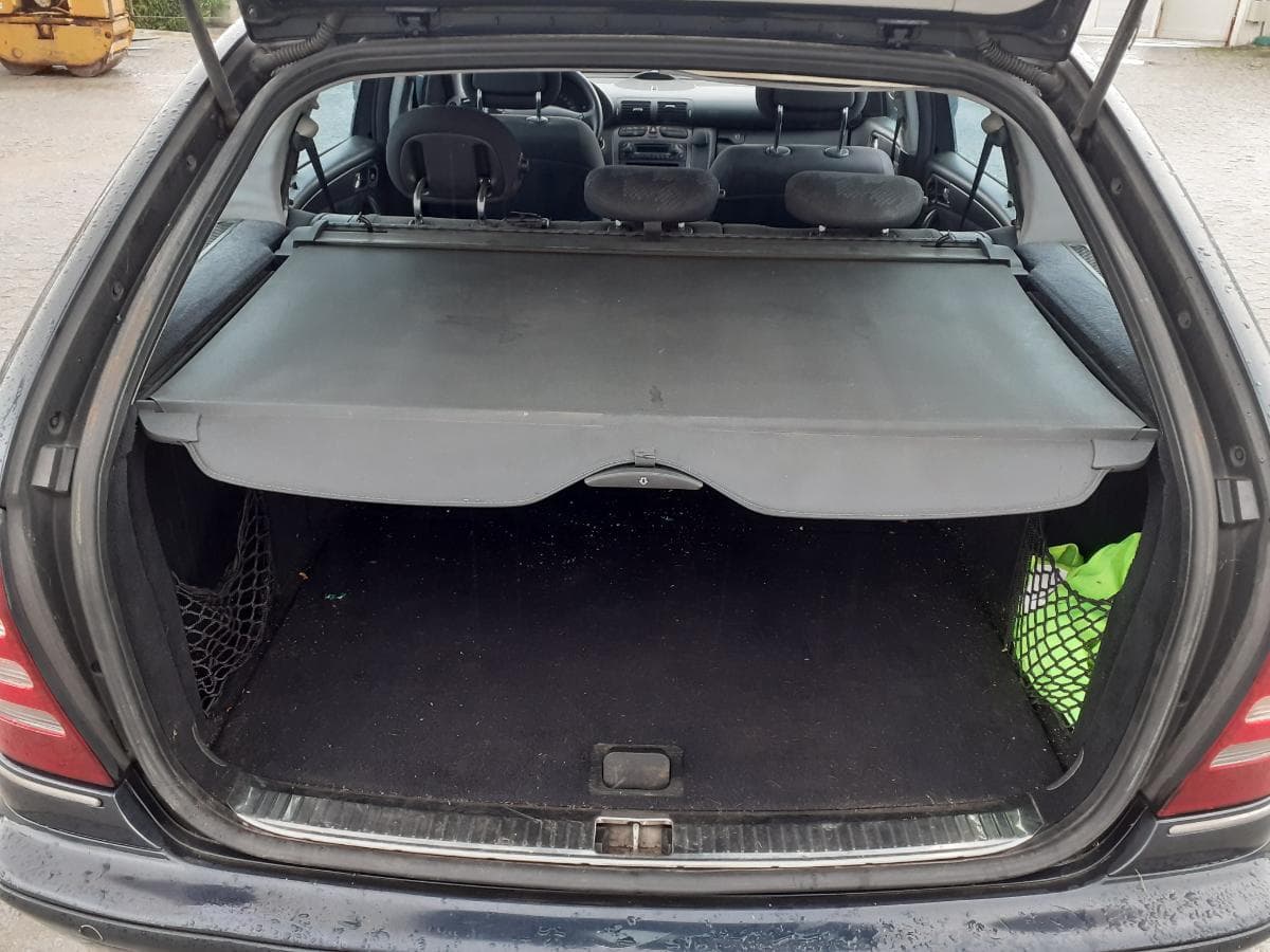 Mercedes-Benz C220 CDI · Année 2003 — image 8