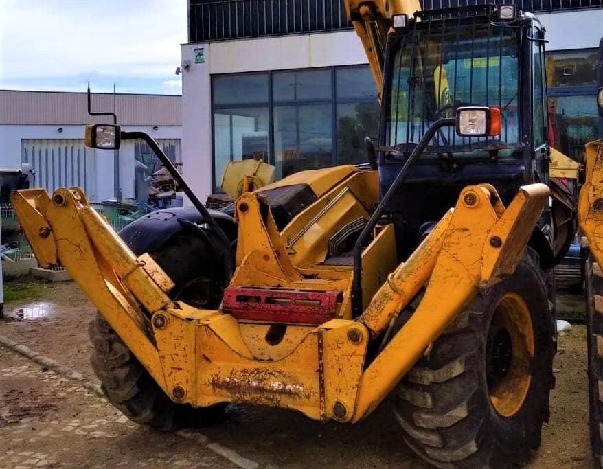 Telescópica JCB 17M — imagem 3