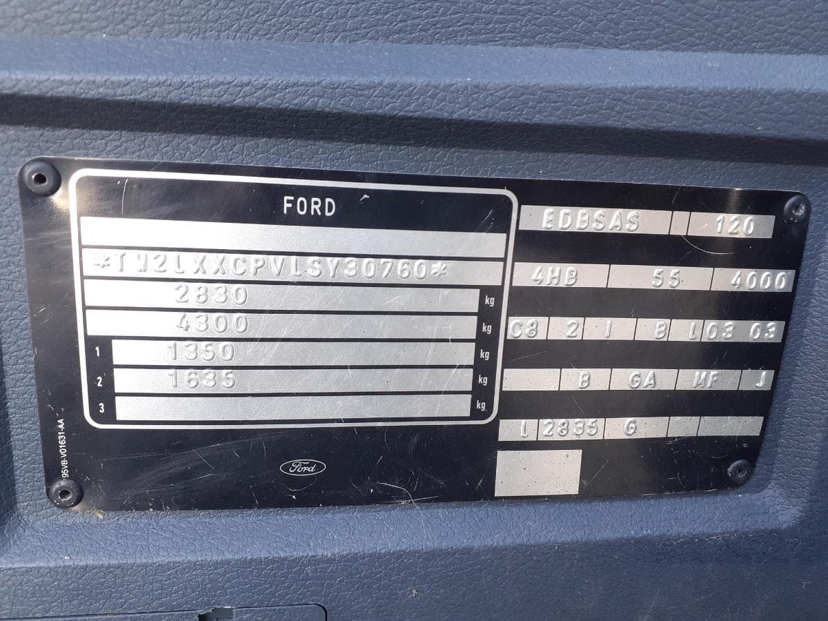 Ford Transit 2.5 DI · 3 Lugares — imagem 9