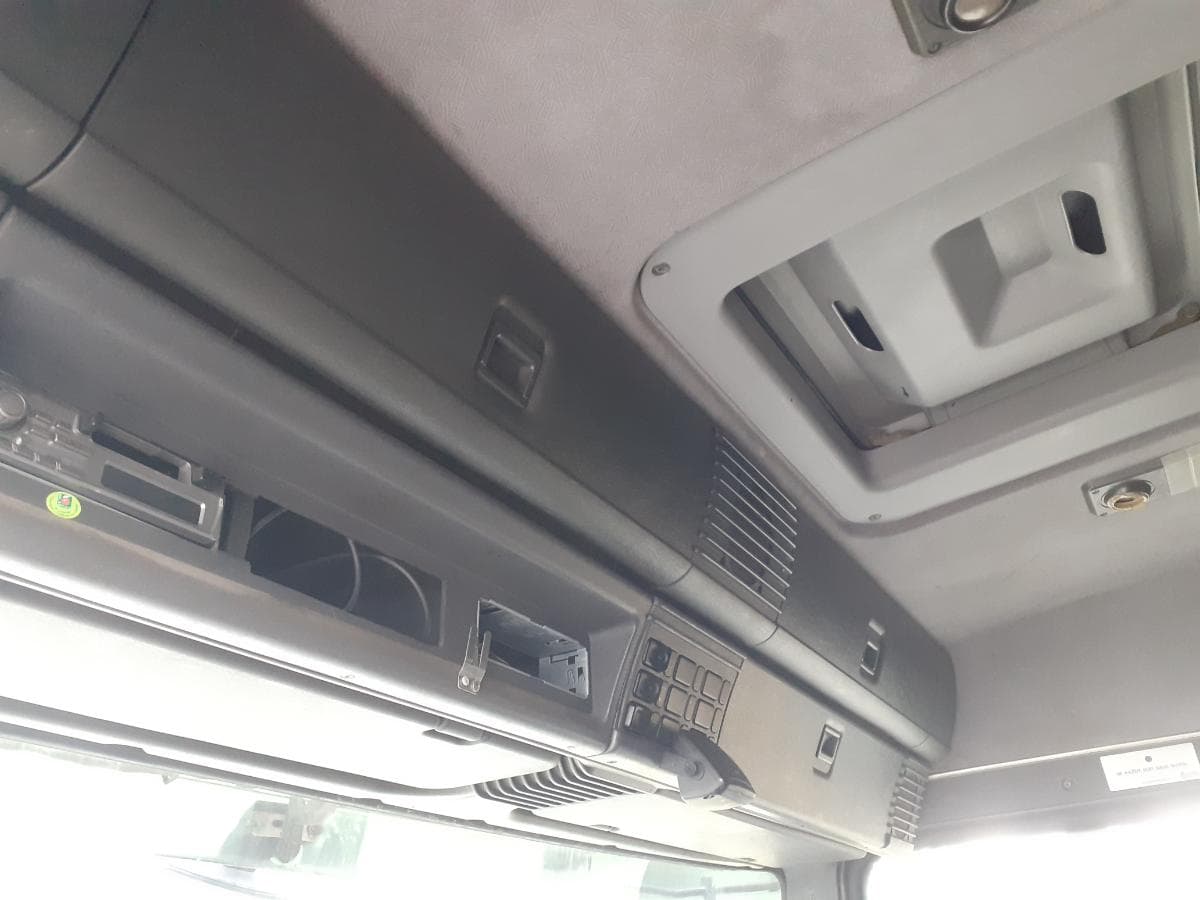 Scania 3 Eixos Direcional · Ano 2004 — imagen 17
