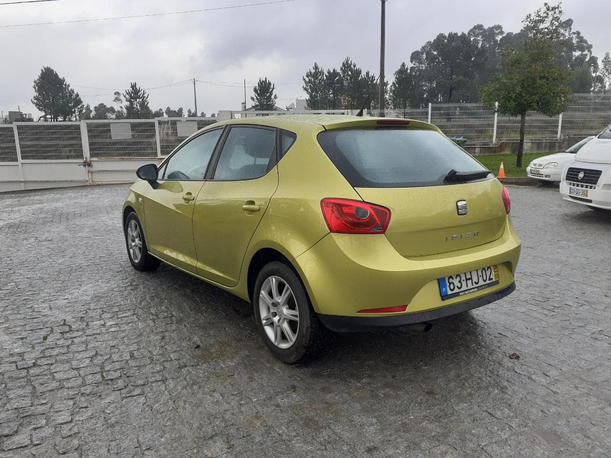 Seat Ibiza 1.9 TDI · Ano 2009 — imagen 6