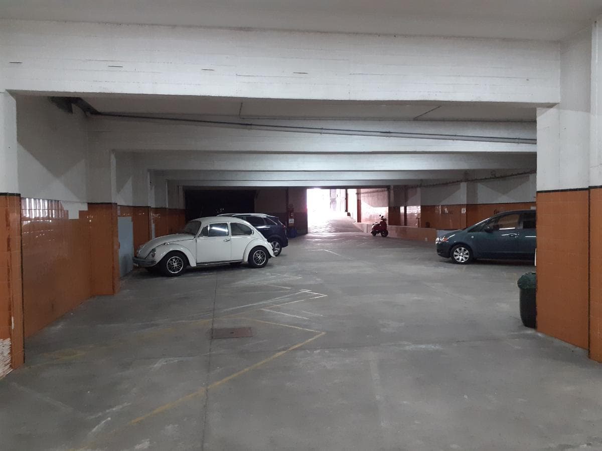 Garagem c/ 35 lugares · Porto — imagen 2