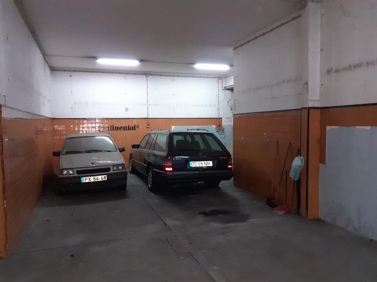Garagem c/ 35 lugares · Porto — imagen 4