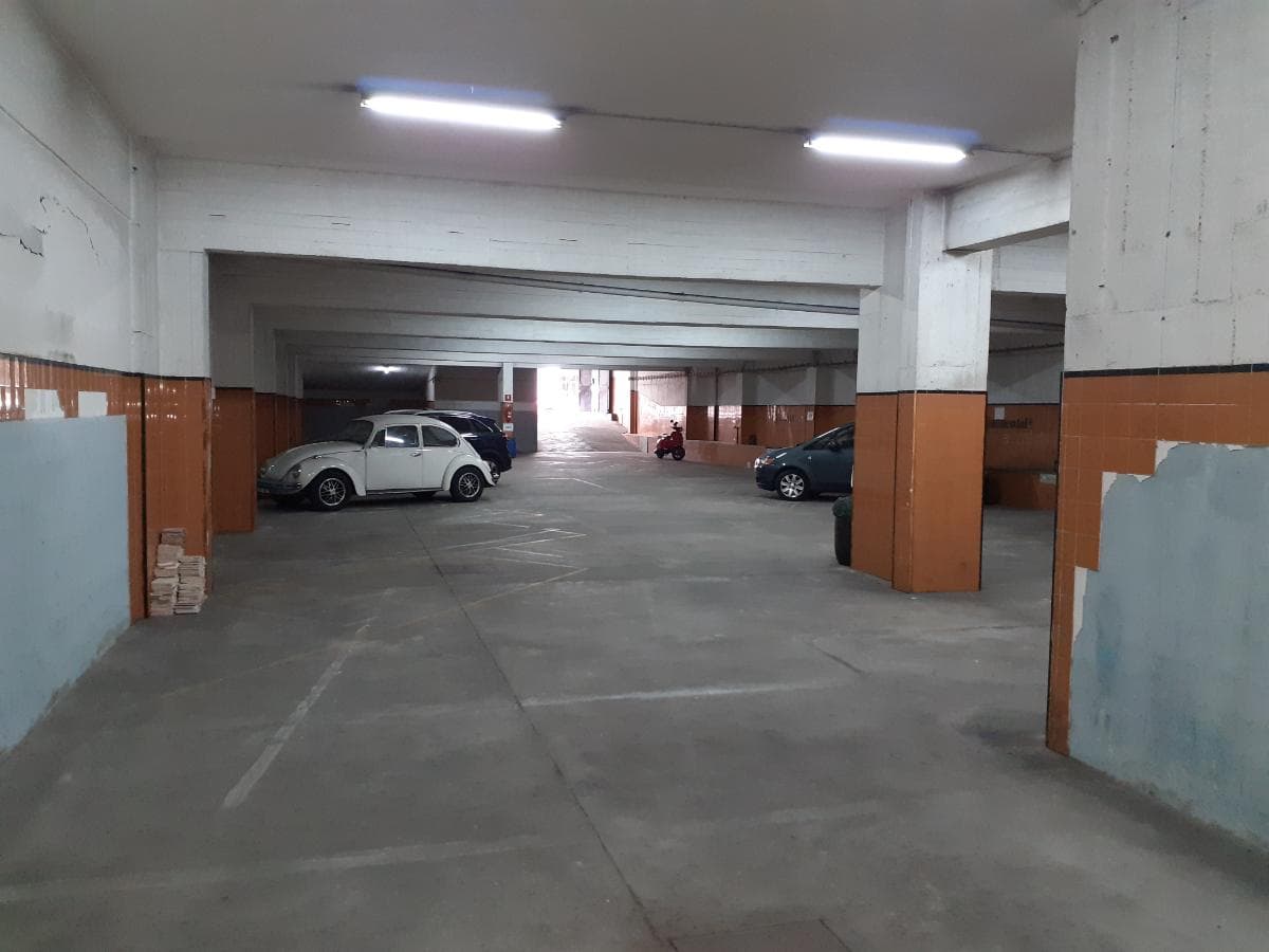 Garagem c/ 35 lugares · Porto — imagen 3