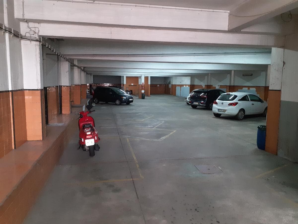 Garagem c/ 35 lugares · Porto — imagen 8
