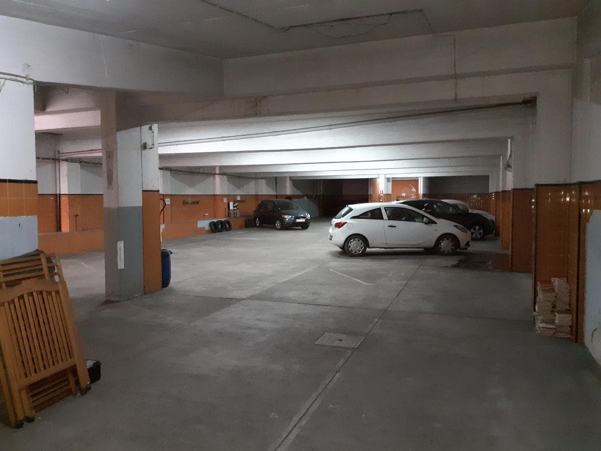 Garagem c/ 35 lugares · Porto — imagen 16