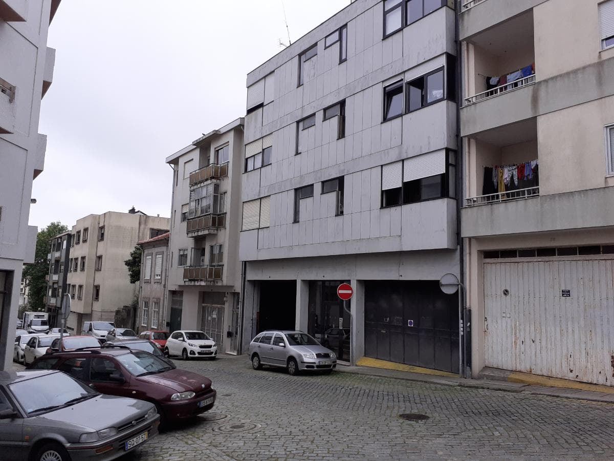 Garagem c/ 35 lugares · Porto — imagen 17