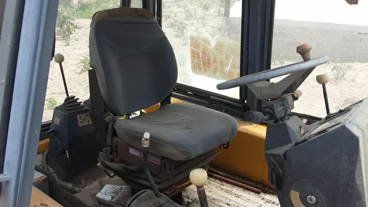 Retroescavadeira JCB - 3CX  4x4 · — image 9