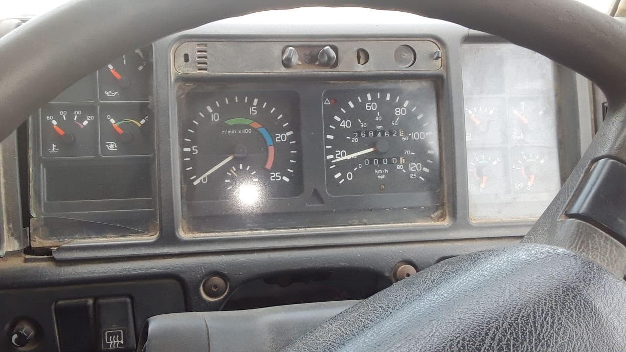 Volvo FM12 · — image 8