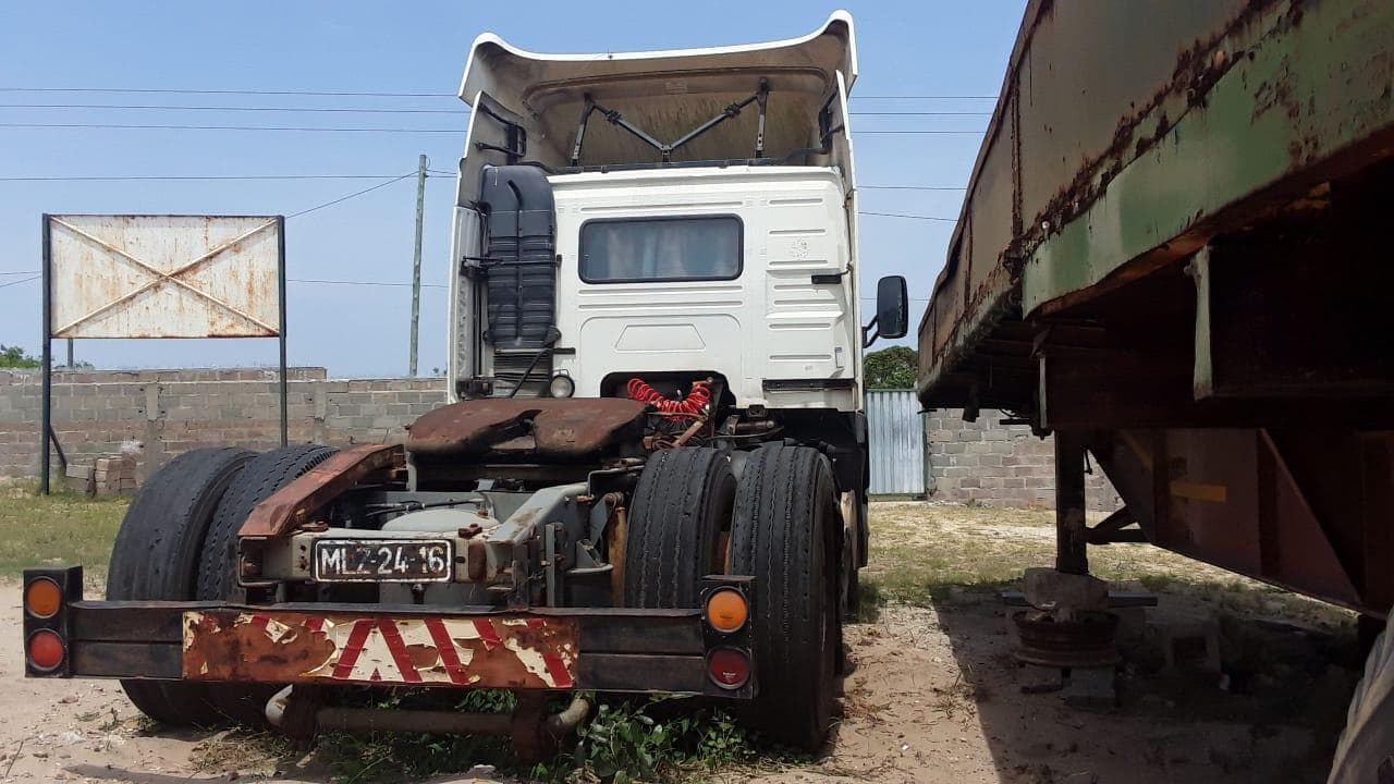 Volvo FM12 · — image 11