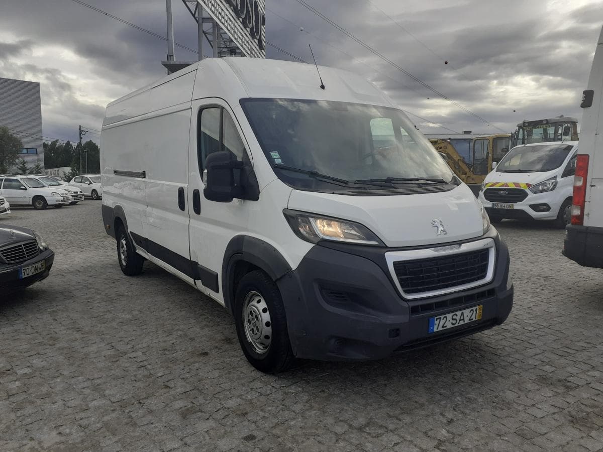 Peugeot Boxer 2.2 HDI Van · Ano 2016 — image 1