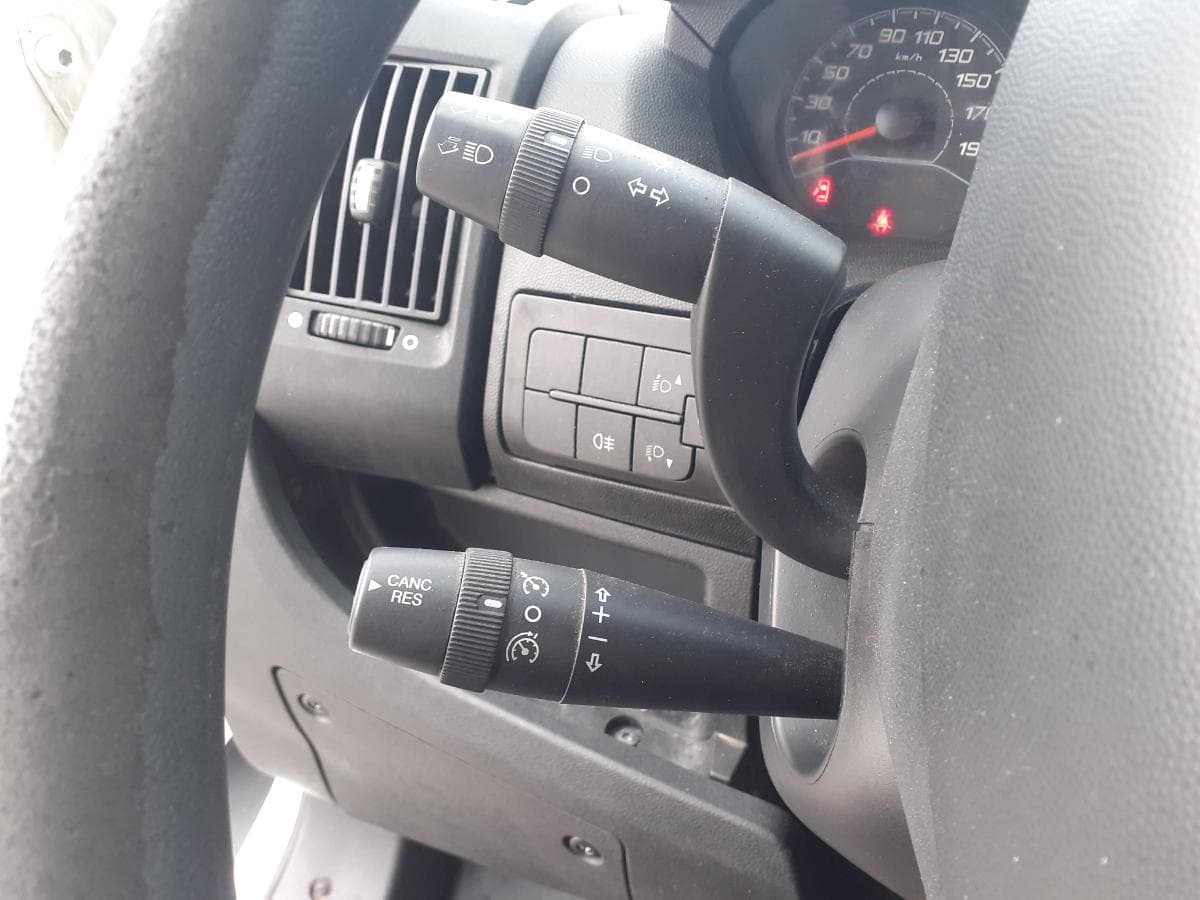 Peugeot Boxer 2.2 HDI Van · Ano 2016 — image 14