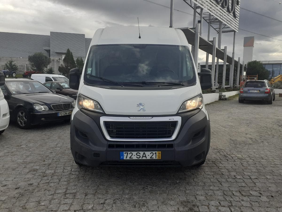 Peugeot Boxer 2.2 HDI Van · Ano 2016 — image 2