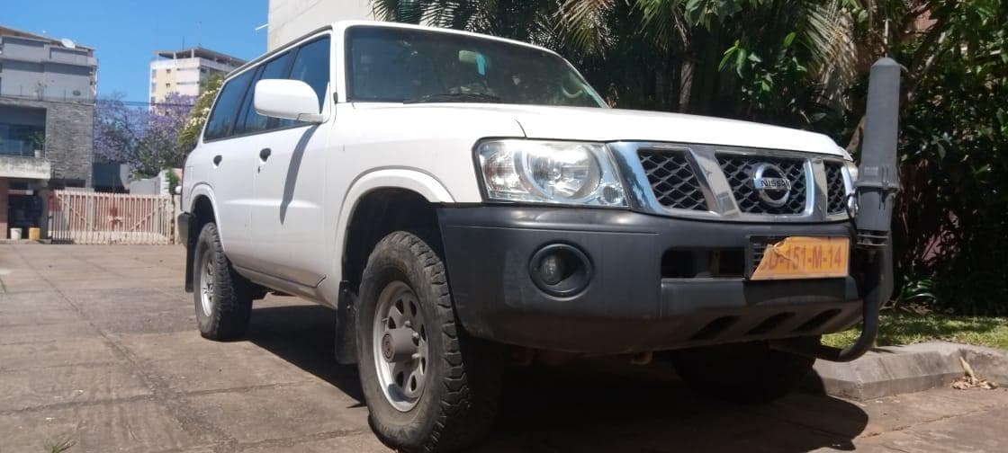 Nissan Patrol GL · — imagem 1