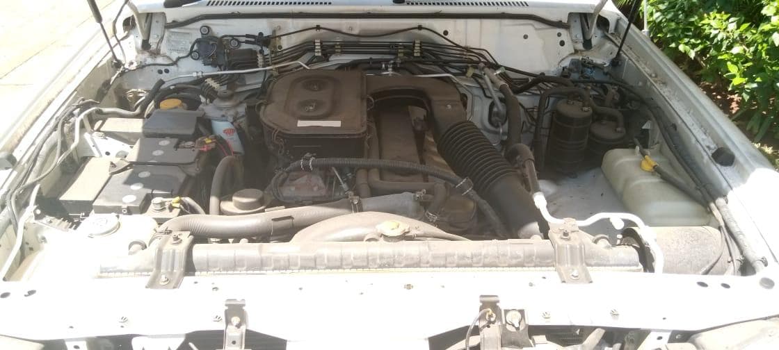Nissan Patrol GL · — imagem 25