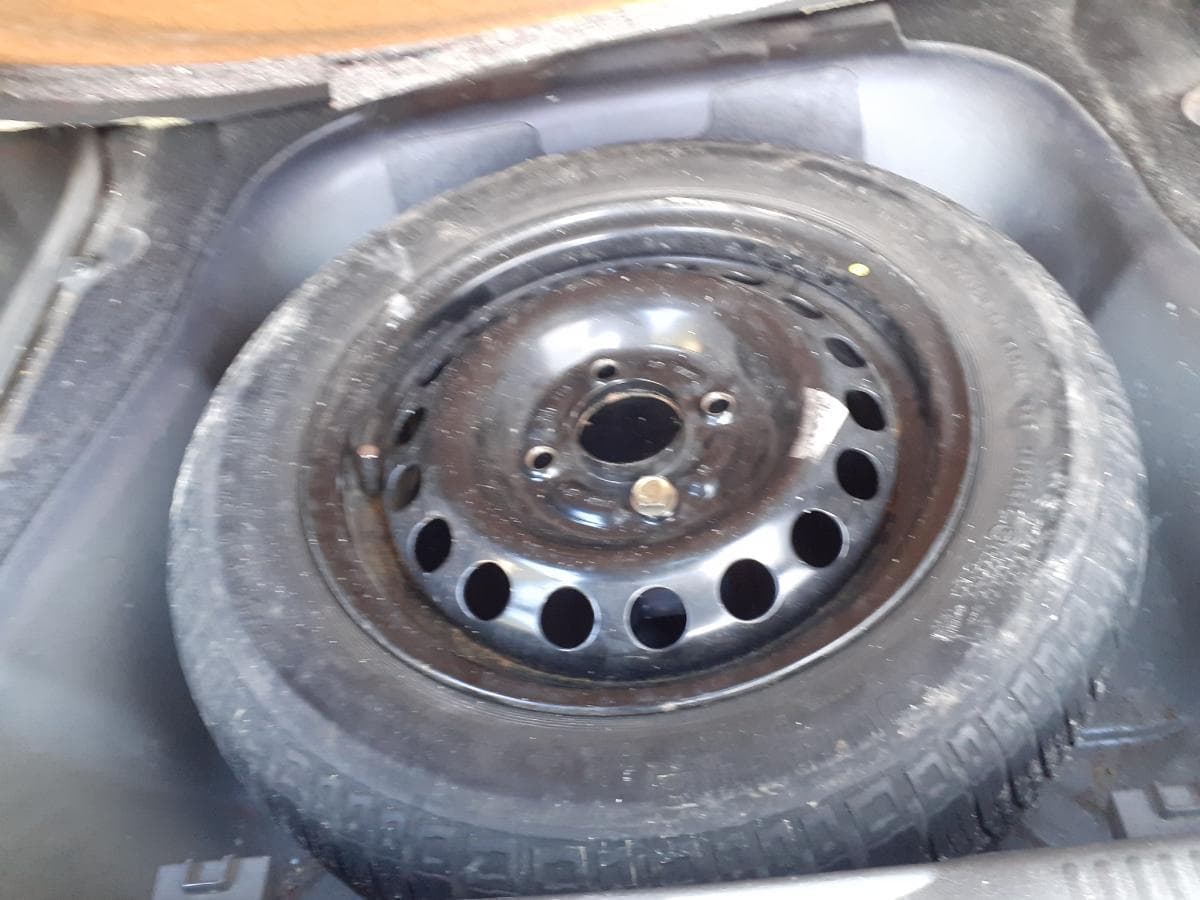 Mitsubishi Spacestar 1.3 · Ano 2000 — imagem 8