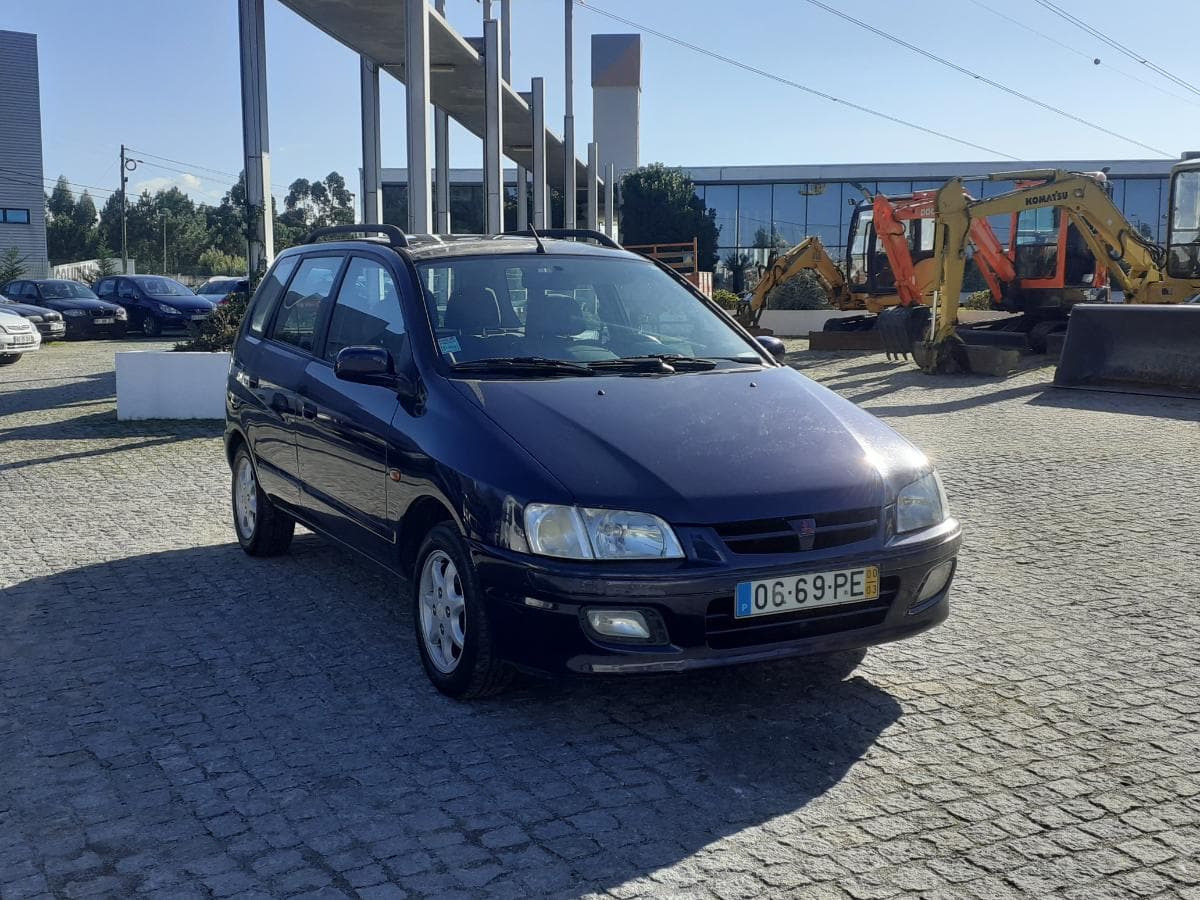 Mitsubishi Spacestar 1.3 · Ano 2000 — imagem 1