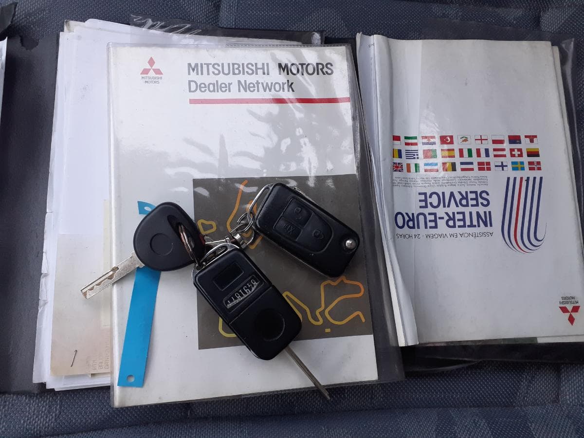 Mitsubishi Spacestar 1.3 · Ano 2000 — imagem 23