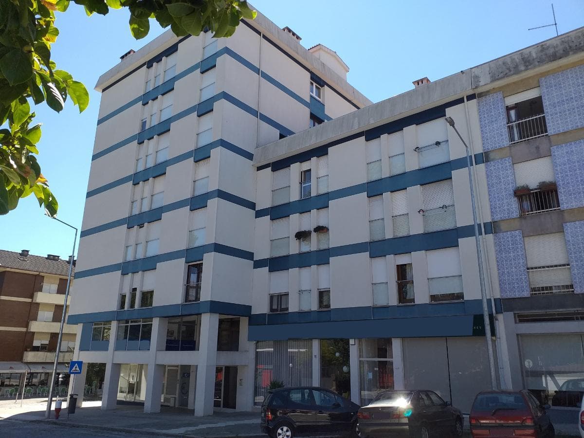 1/3 de Nua Propriedade de Apartamento T2 · Guimarães — imagem 3