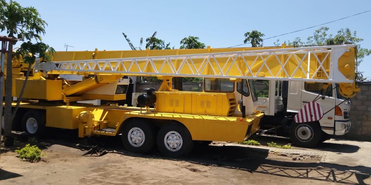 Grua Grove · — image 1