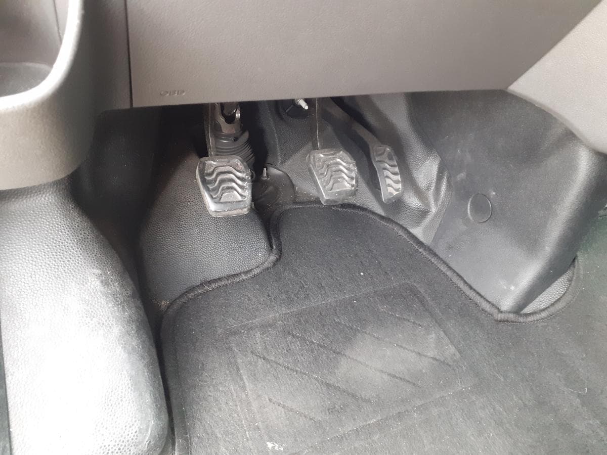 Ford Transit Custom · Ano 2018 — imagem 15