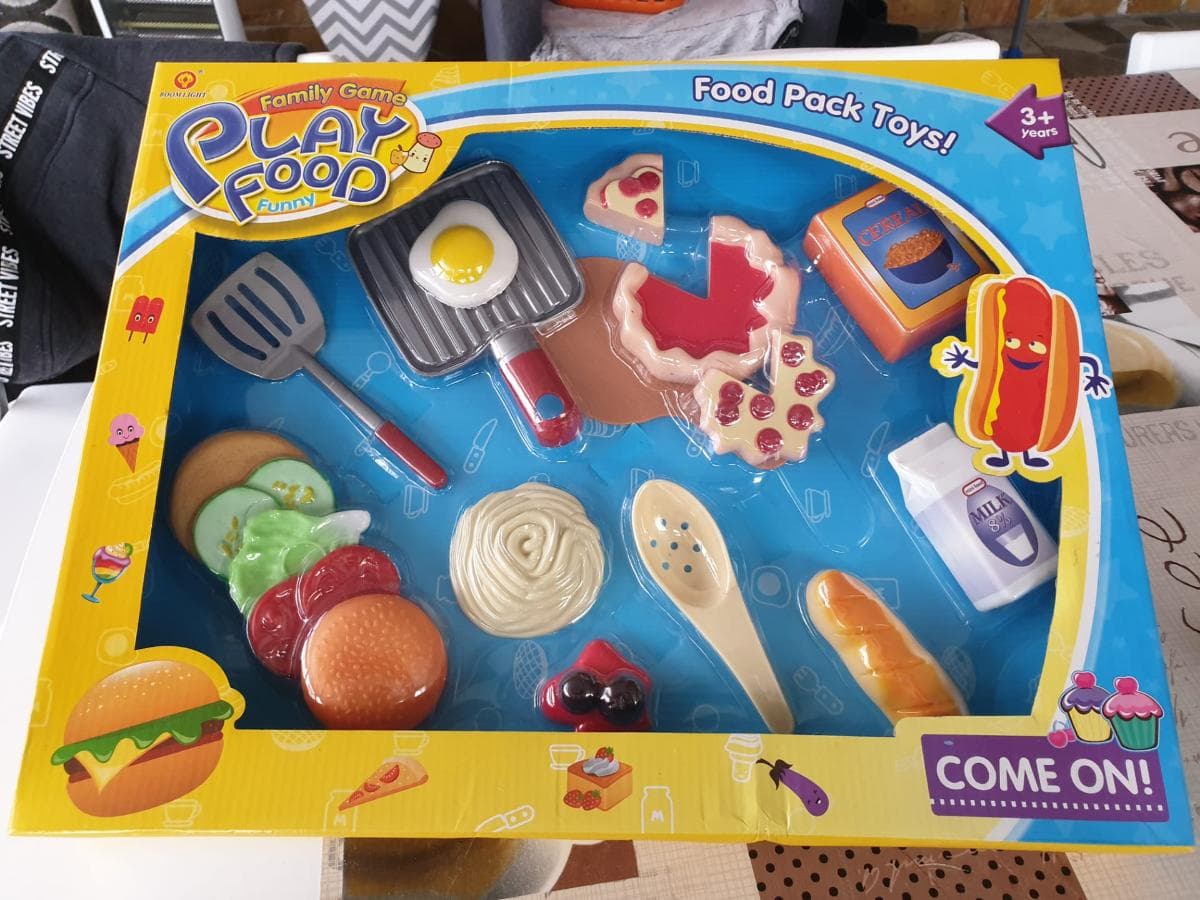 Lote de brinquedos