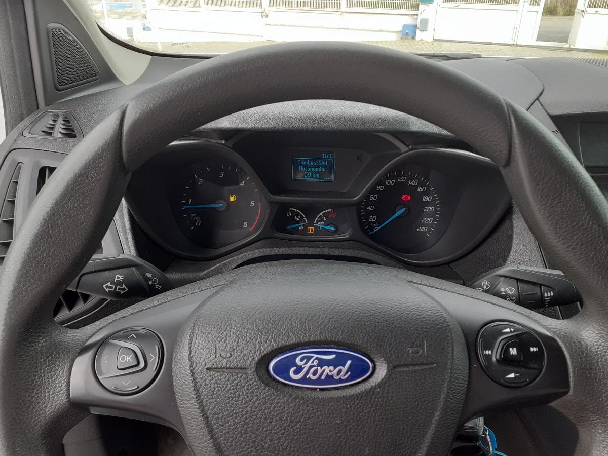 Ford Transit Connect 1.6 TDCI· Ano 2015 — imagen 13