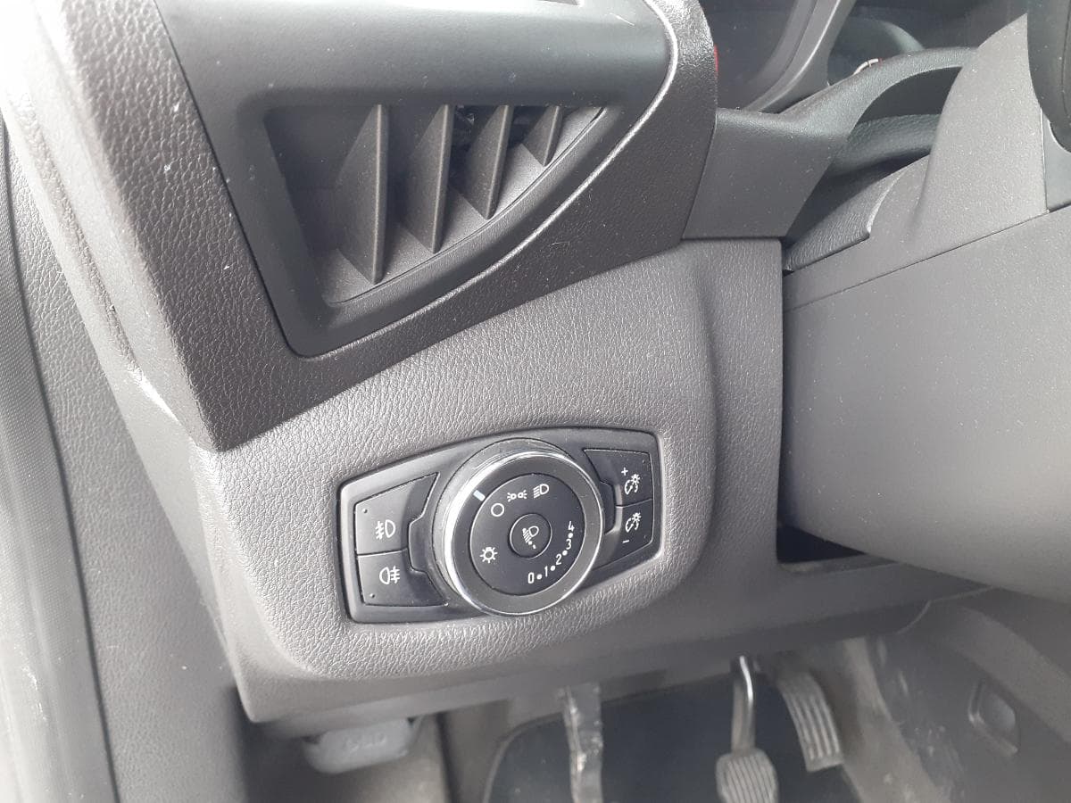 Ford Transit Connect 1.6 TDCI· Ano 2015 — imagen 19