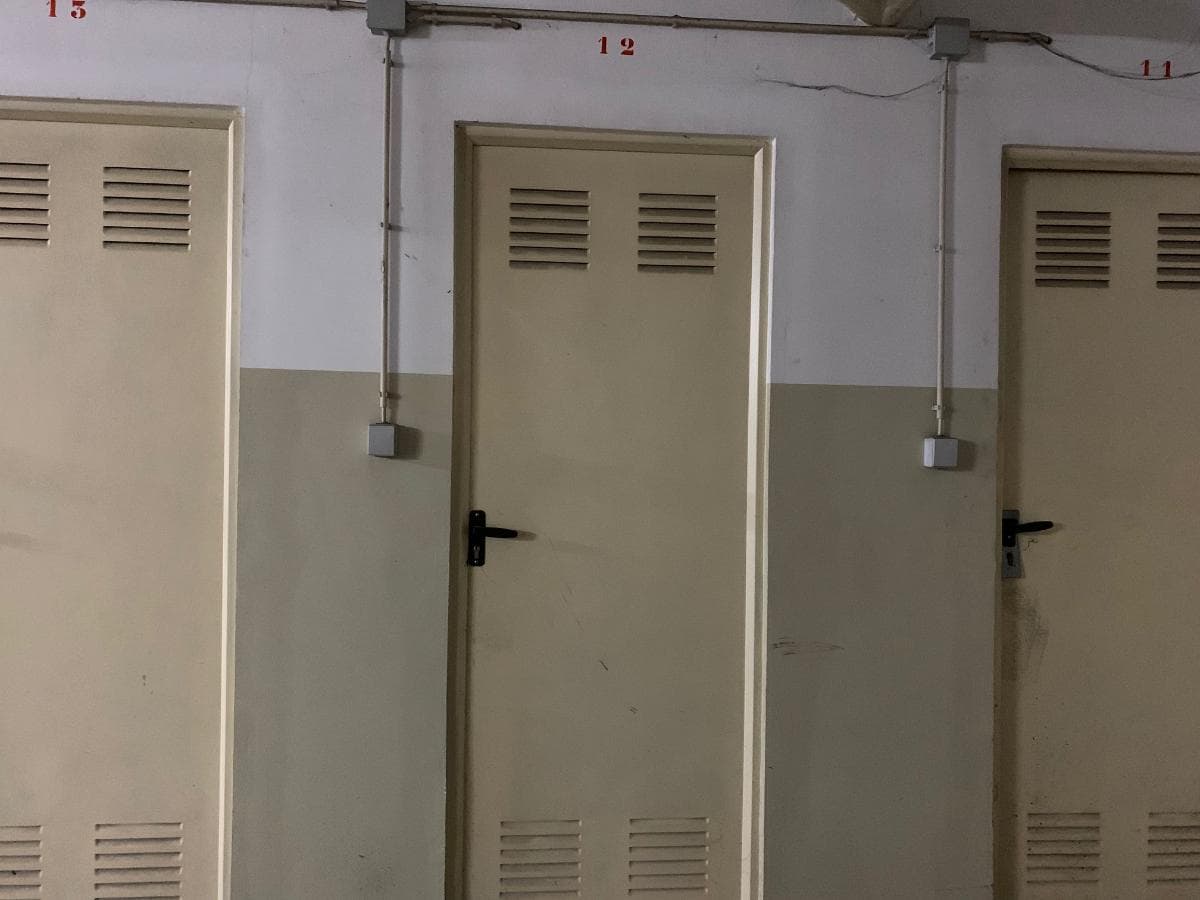 Apartamento T1 + Lugar Garagem + Arrumos · Gandra — imagem 12