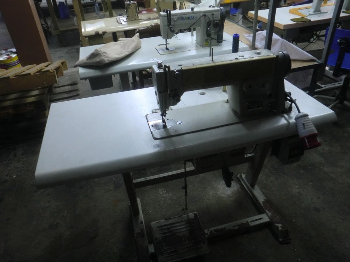Máquinas de Costura + Equipamentos Diversos — imagem 1