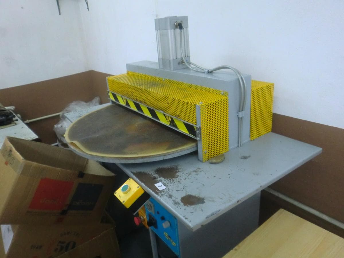 Máquinas de Costura + Equipamentos Diversos — imagem 7