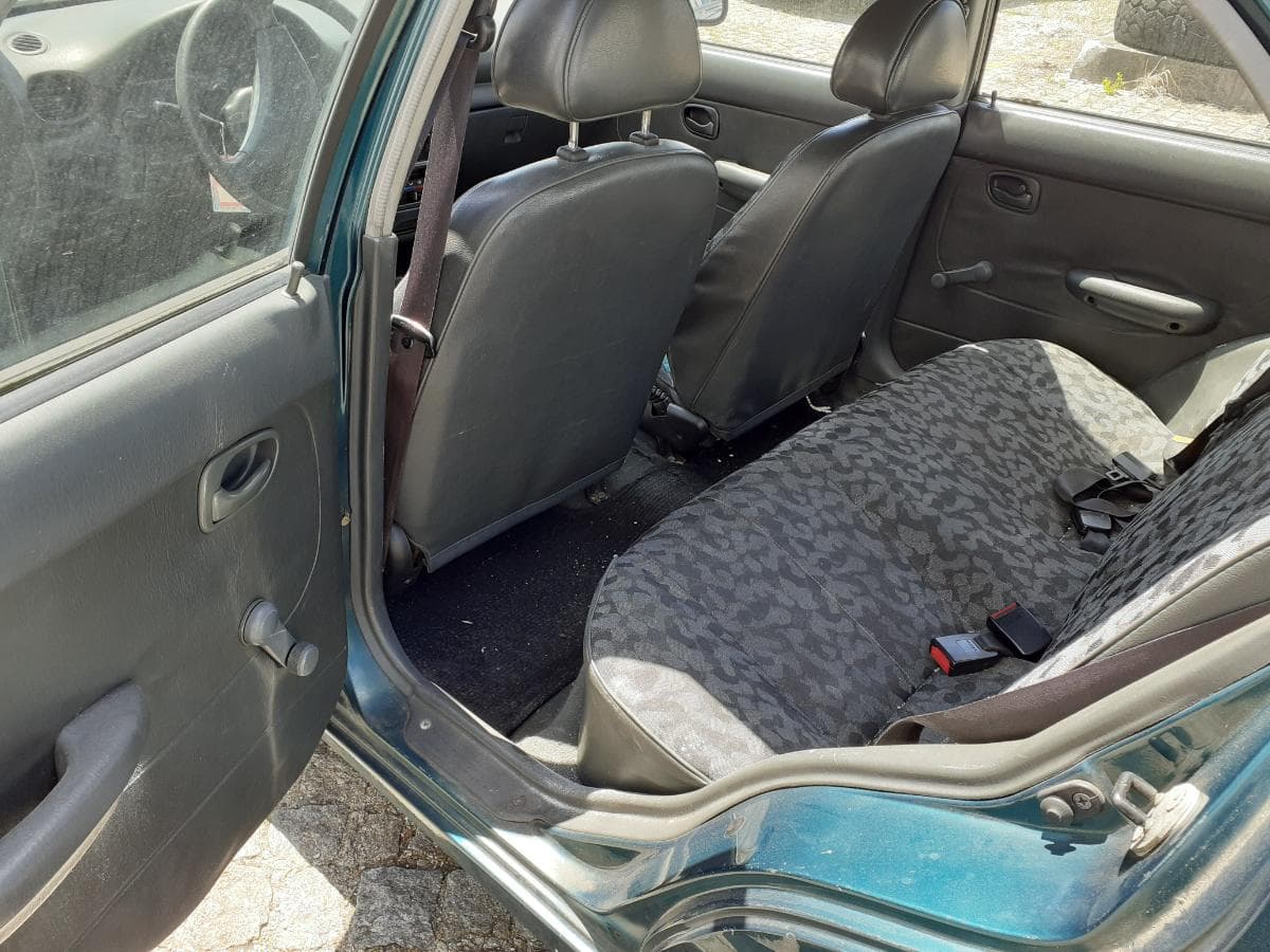 Hyundai Accent 1.3i — imagen 15