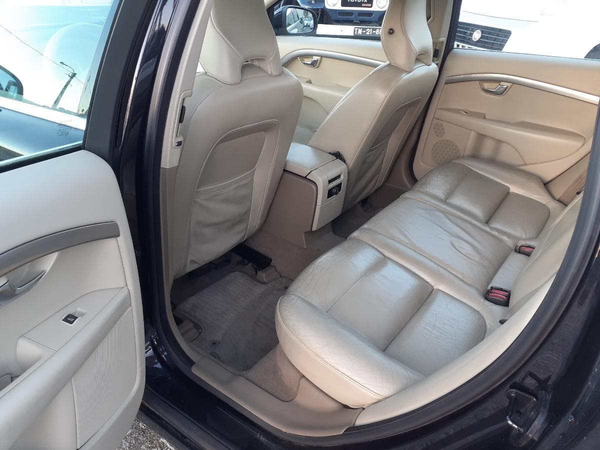 Volvo V70 1.6D · Ano 2009 — imagem 11