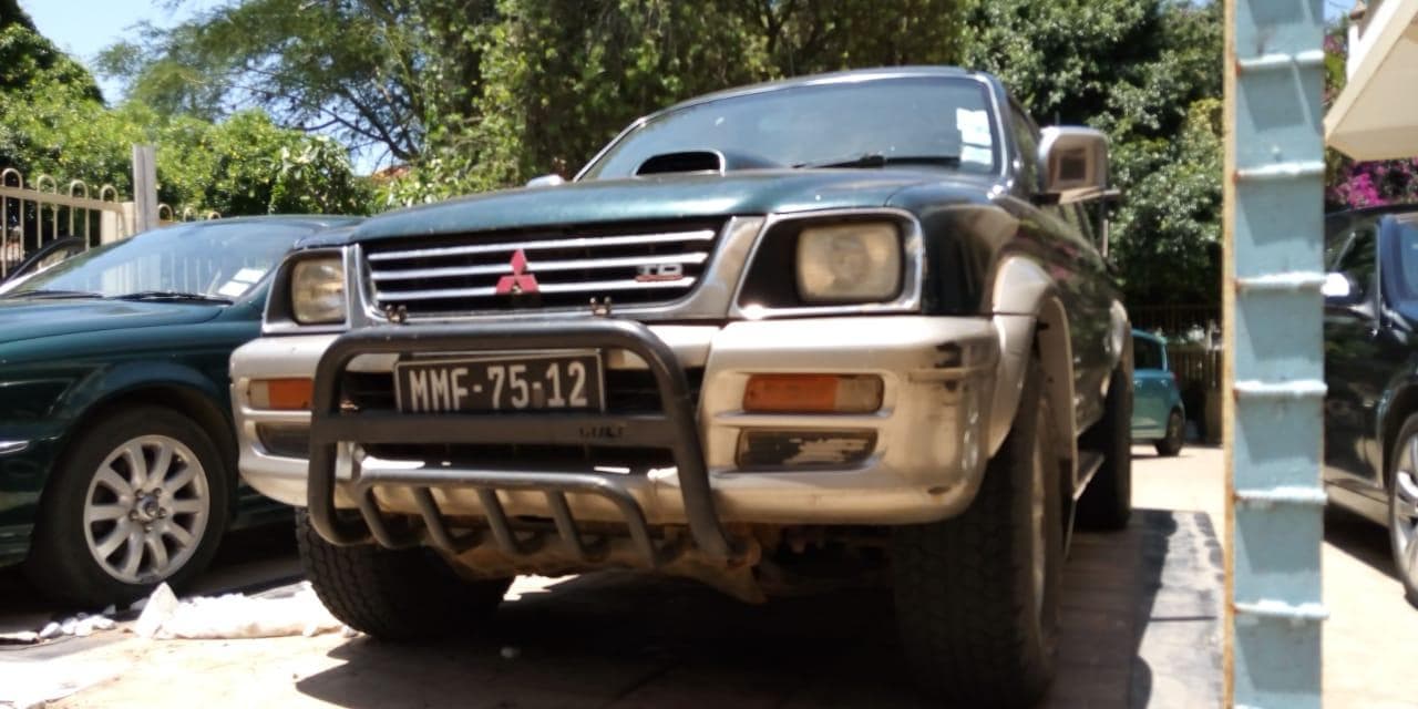 Mitsubishi Colt Rodeo · — imagem 2