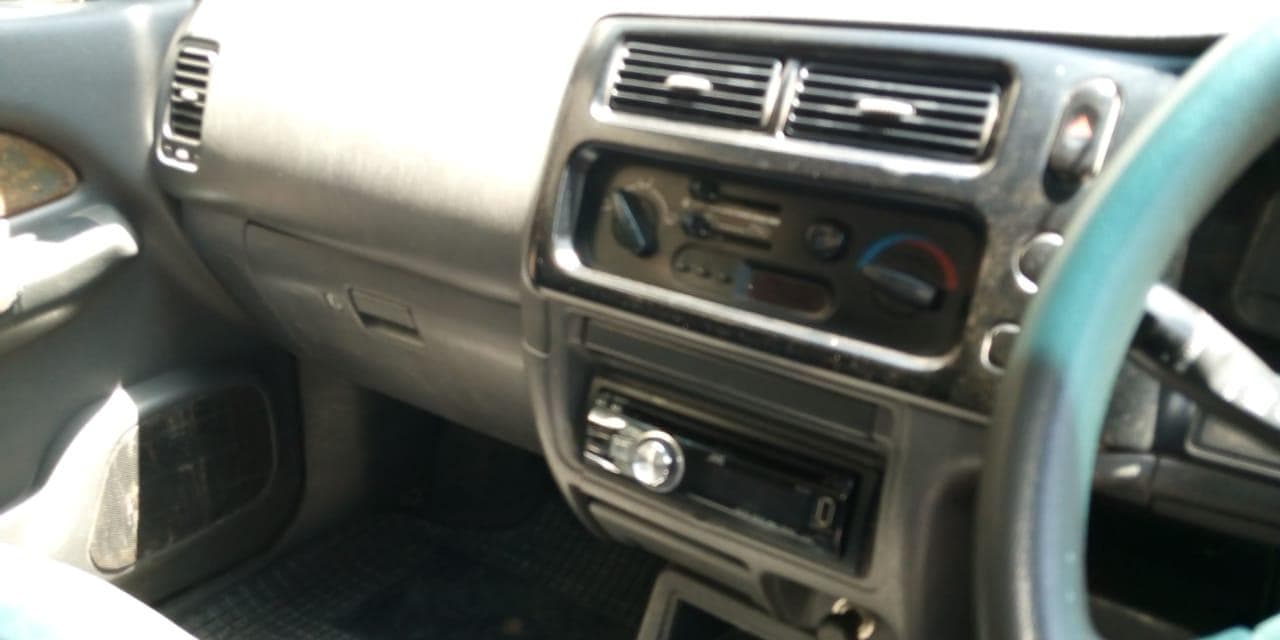 Mitsubishi Colt Rodeo · — imagem 7