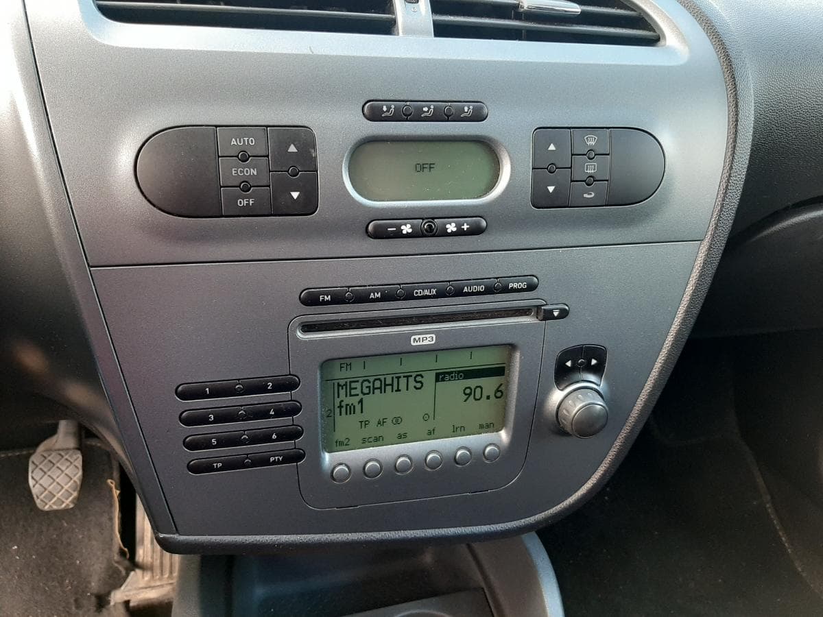 Seat Leon 1.4 TSI · Ano 2008 — image 18
