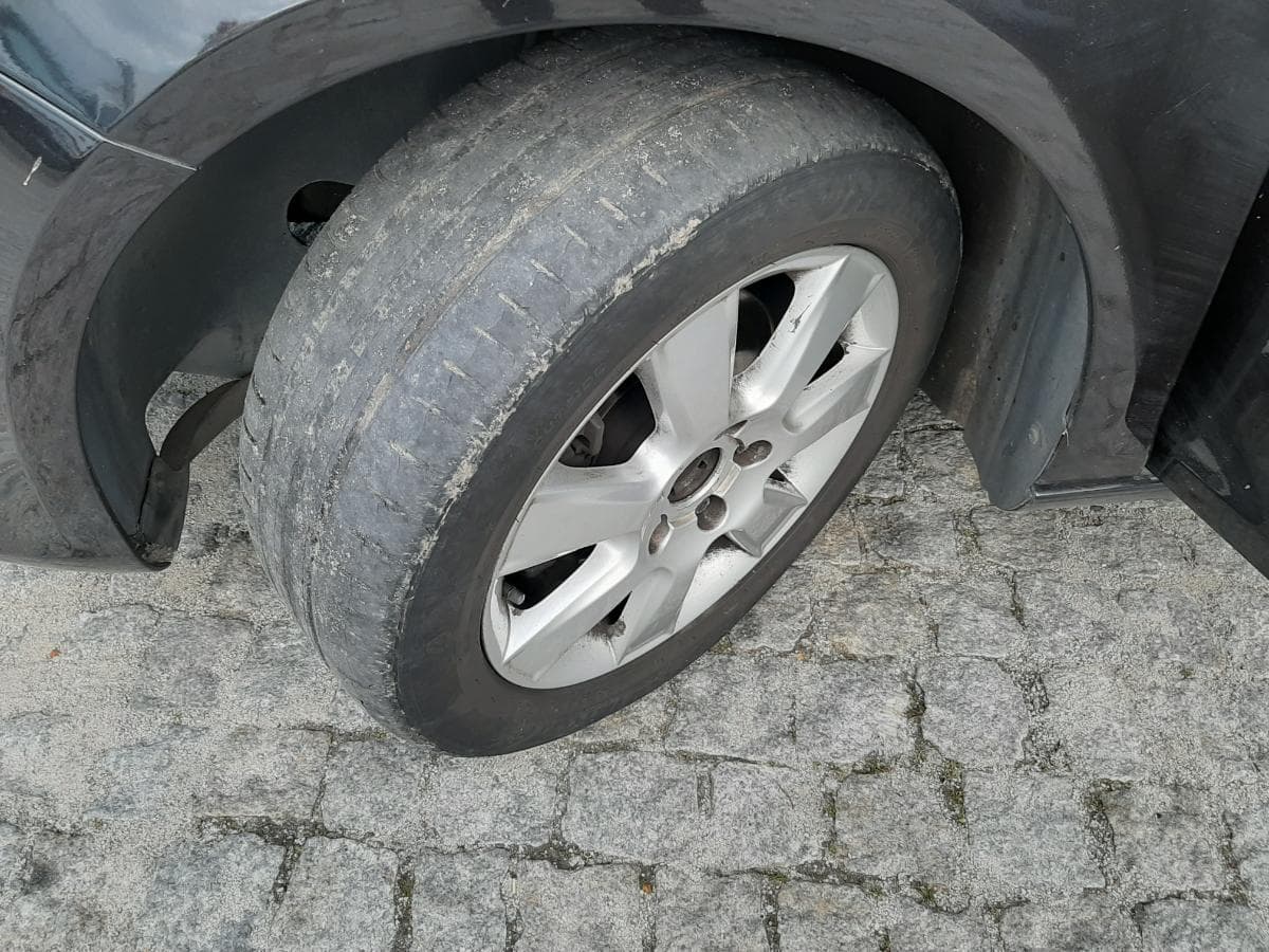 Seat Leon 1.4 TSI · Ano 2008 — image 10