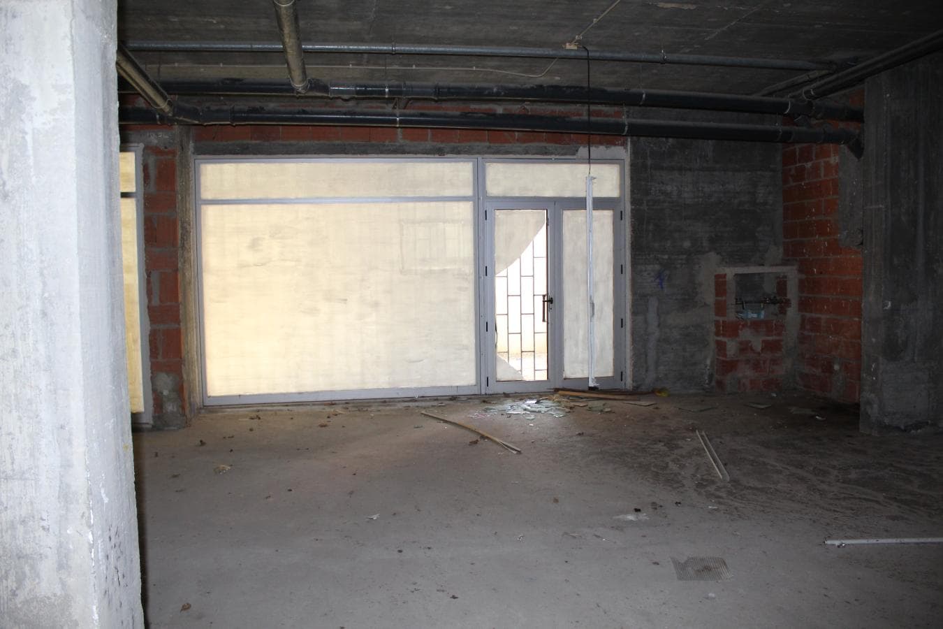 Local comercial · Amadora — imagen 5