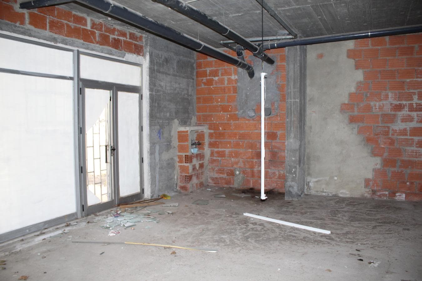 Local comercial · Amadora — imagen 10