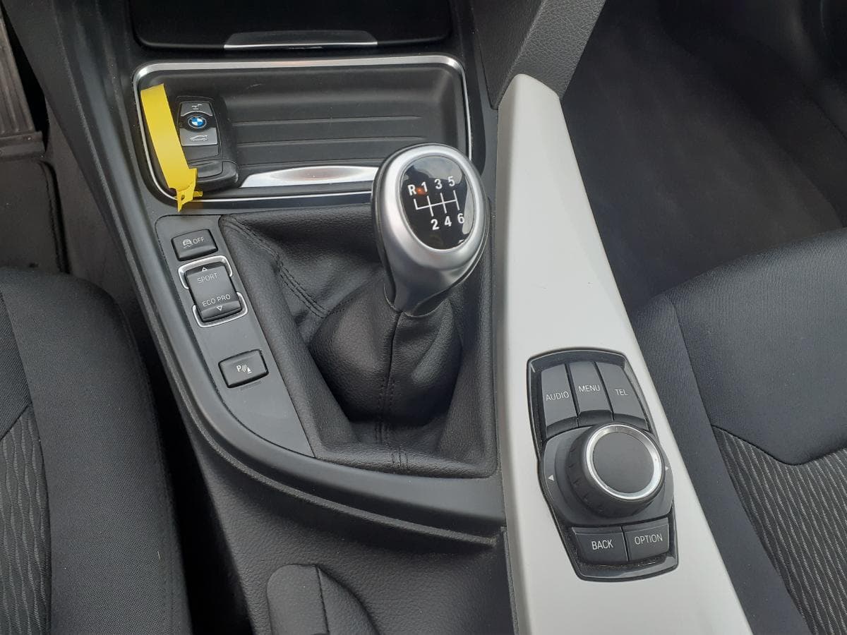 BMW 316D · Ano 2014 — imagem 20