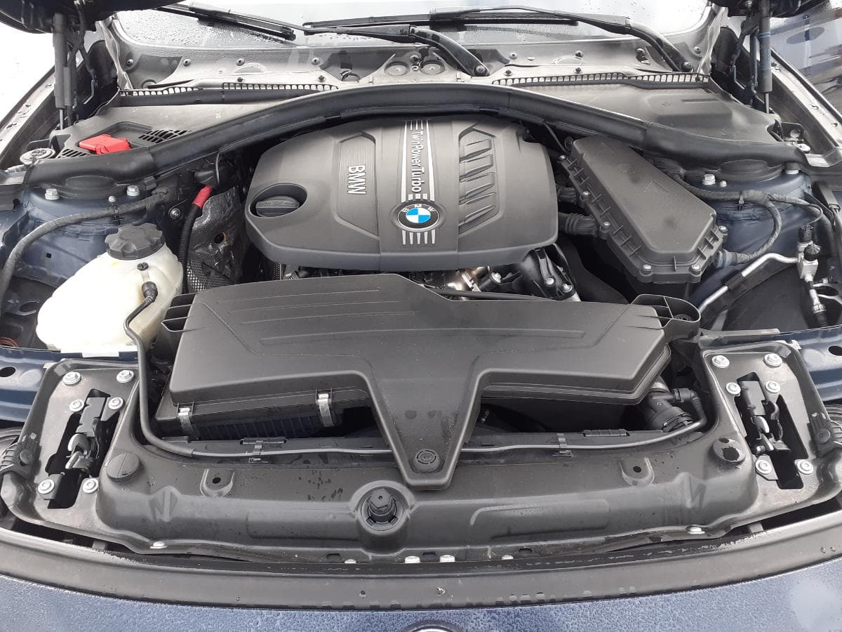BMW 316D · Ano 2014 — imagem 10
