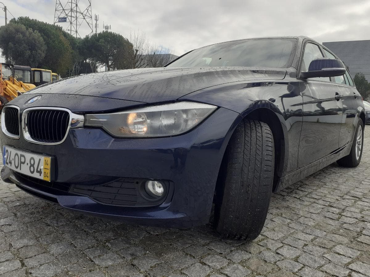 BMW 316D · Ano 2014 — imagem 7