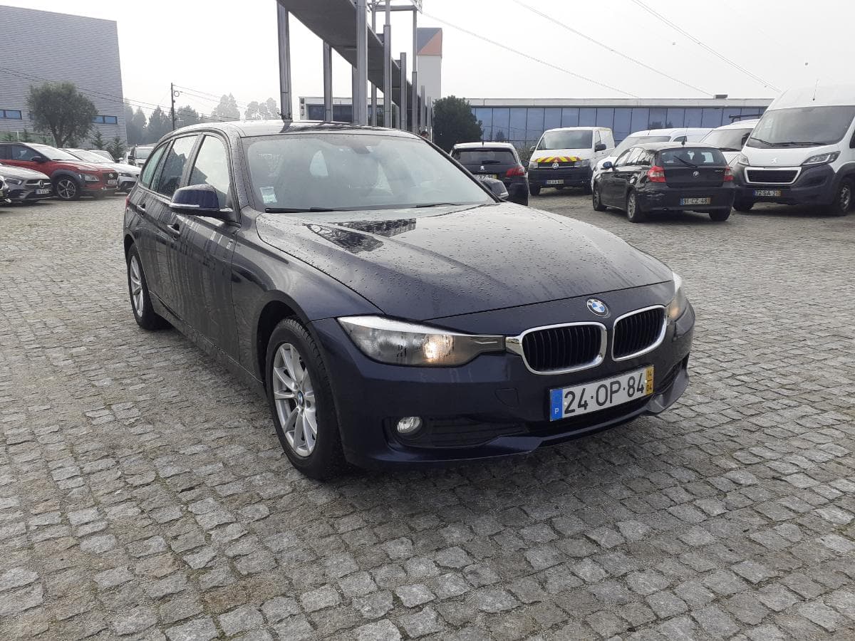 BMW 316D · Ano 2014 — imagem 1