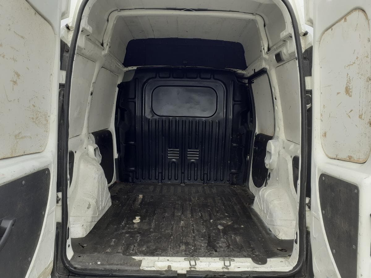 Fiat Doblo 1.9 JTD · Ano 2008 — imagen 10