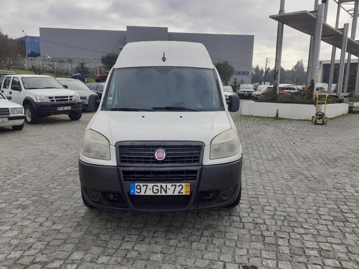 Fiat Doblo 1.9 JTD · Ano 2008 — imagen 2