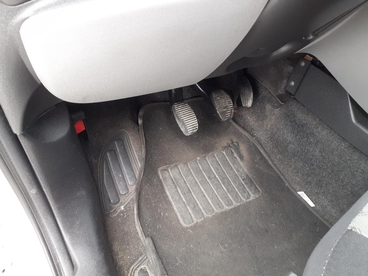 Fiat Doblo 1.9 JTD · Ano 2008 — imagen 18