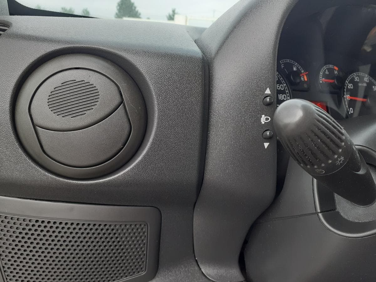 Fiat Doblo 1.9 JTD · Ano 2008 — imagen 19